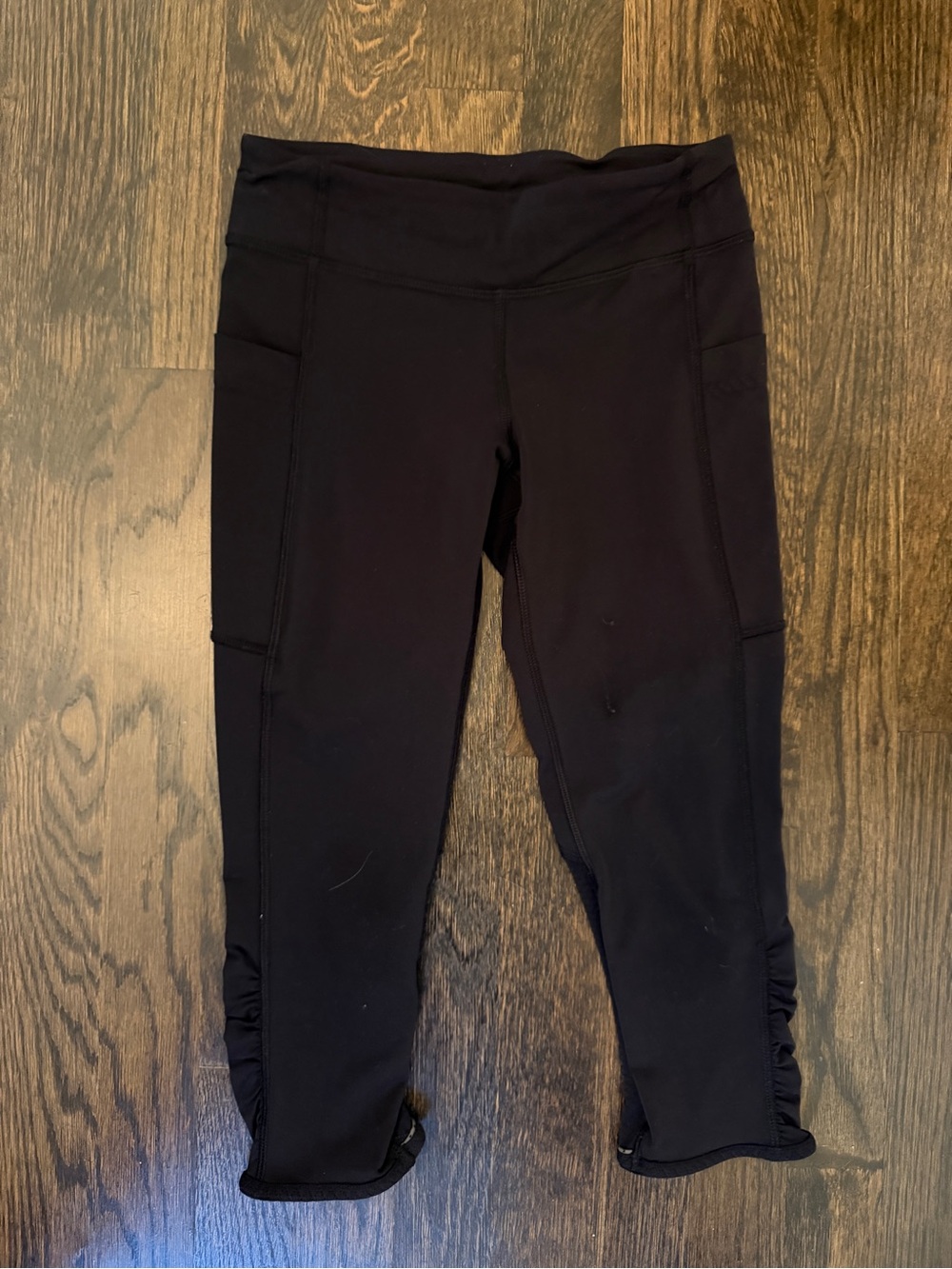 Ivivva by Lululemon Black Cropped Leggings with Ruched Hem Detail